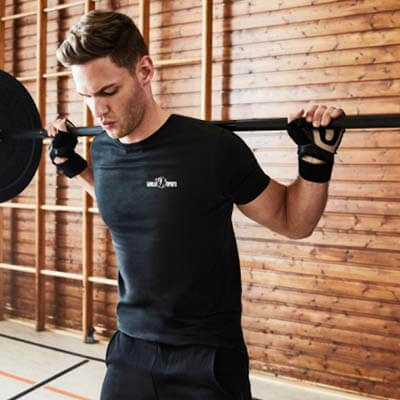 Treenihanskat painonnostoon